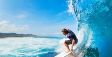 Surfing Paradise Exploring the Best Waves and Beaches